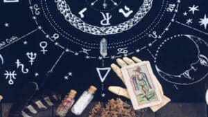 7 conseils de tarot pour augmenter vos revenus financiers