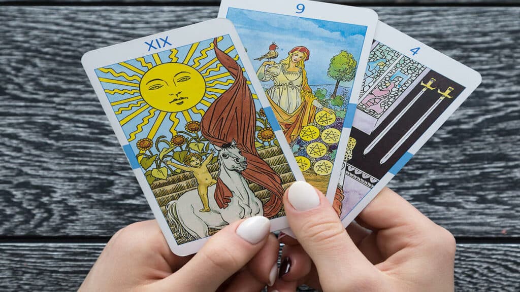 La carte de tarot qui aidera votre signe à vivre une année 2024 pleine de bonnes énergies